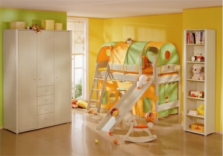 Beds Kids Room on Funny Play Beds For Cool Kids Room Design By Paidi 7 554x388