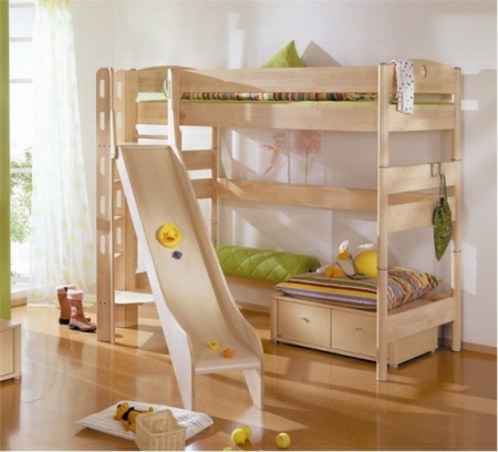 Cool  Beds on Funny Play Beds For Cool Kids Room Design By Paidi 9 554x502